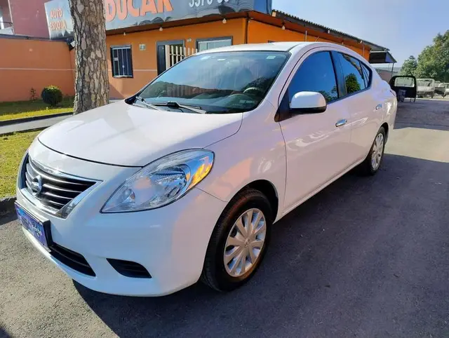 Carro Nissan Versa 2012 1.6 16V SV (Flex)