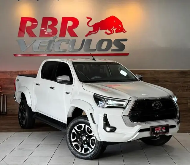 Carro Toyota Hilux Cabine Dupla 2024 SRX Plus 4x4 2.8 Diesel