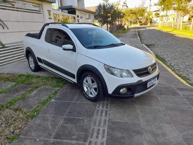 Carro Volkswagen Saveiro 2012 Cross 1.6 (Flex) (cab. estendida)