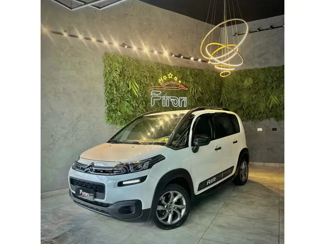 Carro Citroën Aircross 2017 1.5 8V Live (Flex)