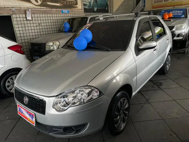 Carro Fiat Palio 2011 Attractive 1.4 8V (Flex)