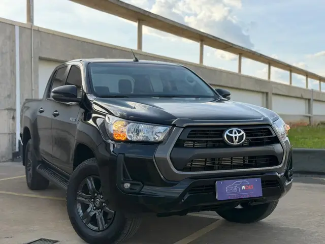 Carro Toyota Hilux Cabine Simples 2024 4x4 2.8 Diesel