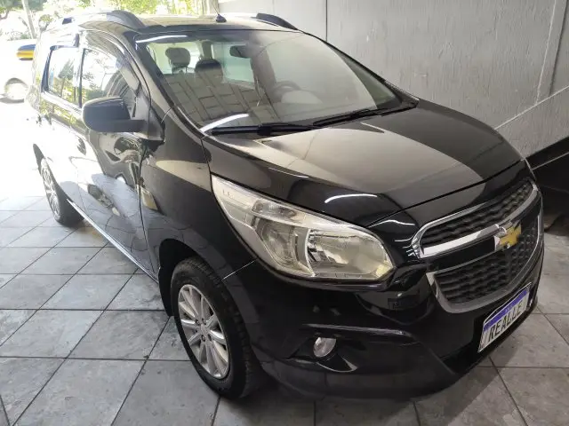 Carro Chevrolet Spin 2015 LT 5S 1.8 (Aut) (Flex)
