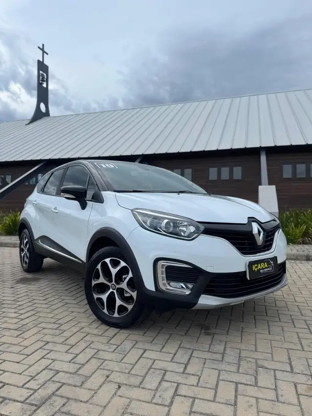 Carro Renault Captur 2019 Intense 1.6 16v SCe CVT (Flex)