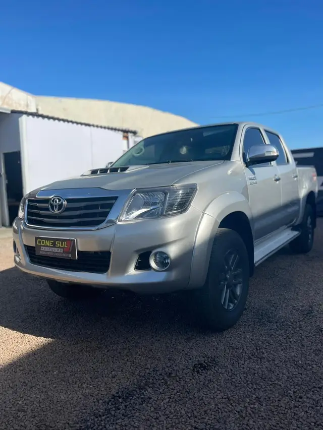Carro Toyota Hilux Cabine Dupla 2013 Hilux 3.0 TDI 4x4 CD SRV (Aut)