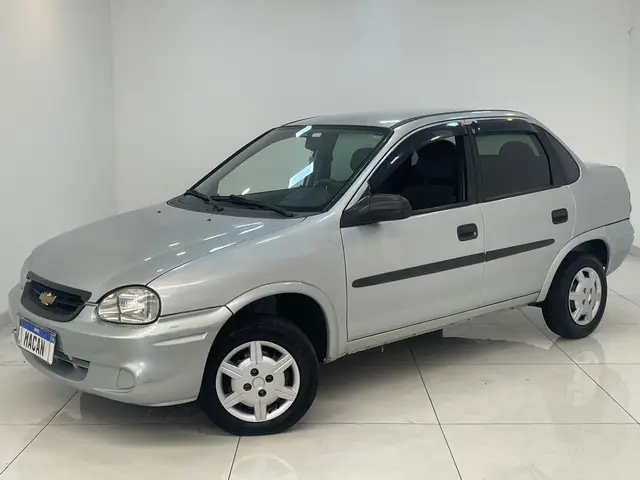 Carro Chevrolet Classic 2010 Life 1.0 VHCE (Flex)