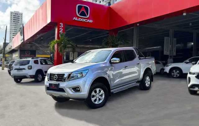 Carro Nissan Frontier 2018 2.3 TD CD SE 4x4 (Aut)