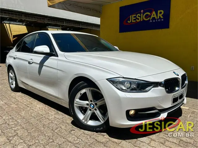 Carro BMW 120i 2015 120i Sport ActiveFlex