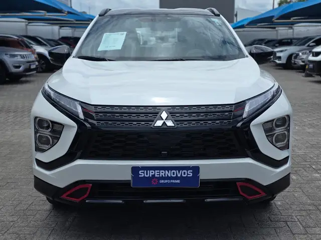 Carro Mitsubishi Eclipse Cross 2026 HPE Black