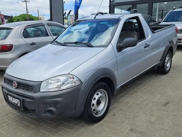 Carro Fiat Strada 2017 Working 1.4 (Flex)