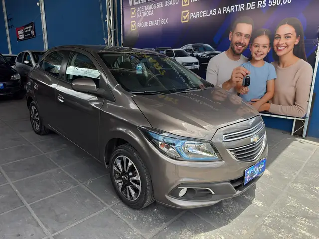 Carro Chevrolet Onix 2015 1.4 LTZ SPE/4