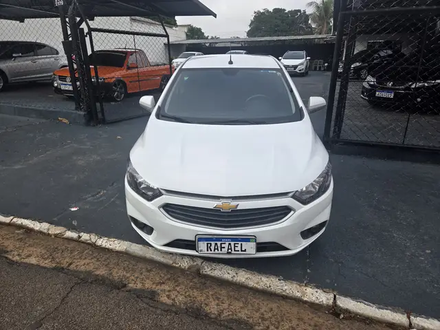 Carro Chevrolet Prisma 2018 1.4 LT SPE/4 (Aut)