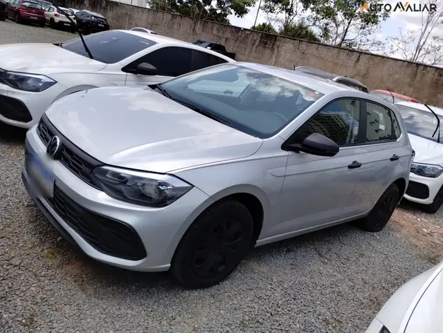 Carro Volkswagen Polo 2025 Track 1.0 Flex 12V 5p