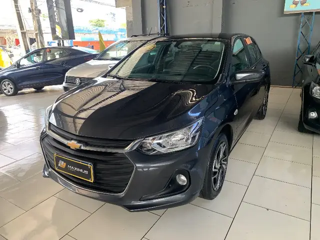 Carro Chevrolet Onix 2025 LT 1.0