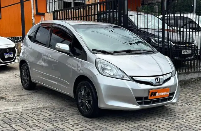Carro Honda Fit 2014 LX 1.4 (flex)