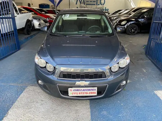 Carro Chevrolet Sonic 2013 Hatch LTZ