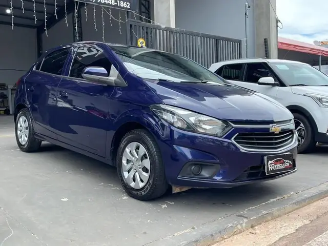 Carro Chevrolet Onix 2018 1.0 LT SPE/4
