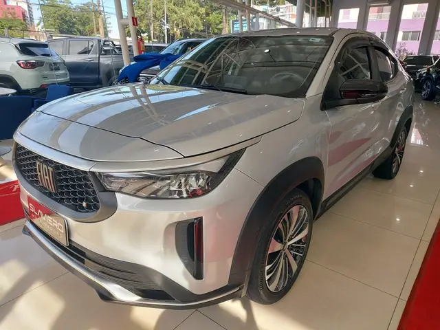 Carro Fiat Fastback 2024 Audace