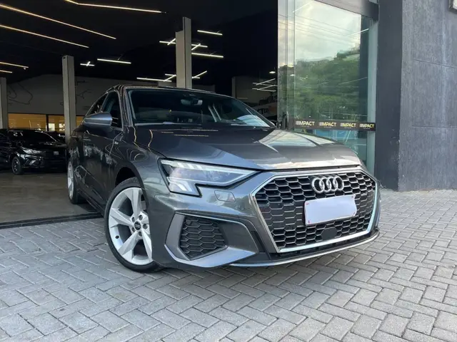 Carro Audi A3 2024 S-Line 2.0 TFSI S-Tron.(Híb.)