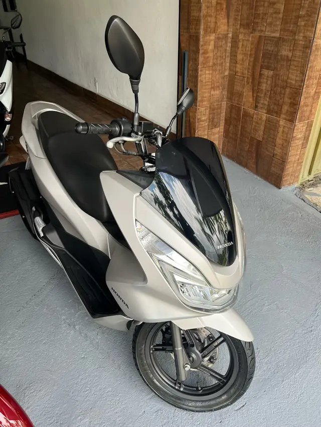 Moto Honda PCX 150 2018 DLX