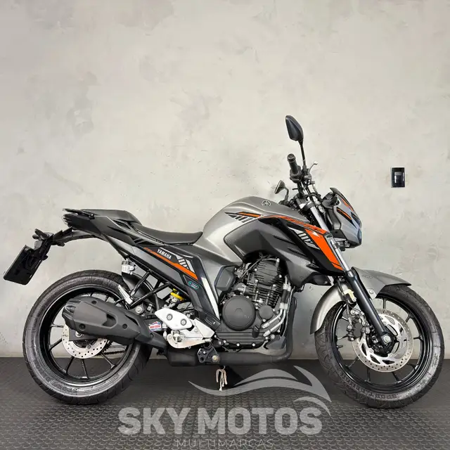 Moto Yamaha Fazer FZ25 2025 Connected