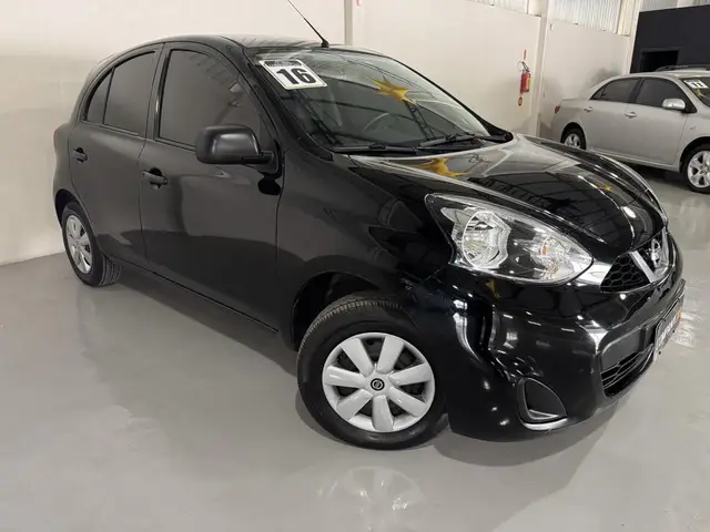 Carro Nissan March 2016 1.0 12V (Flex)