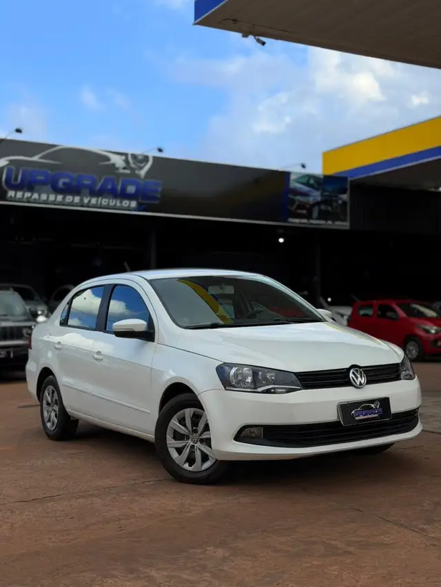 Carro Volkswagen Voyage 2015 1.0 TEC Trendline