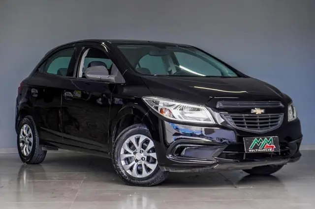 Carro Chevrolet Onix 2015 1.0 LS SPE/4