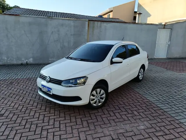 Carro Volkswagen Voyage 2015 1.0 TEC City (Flex)