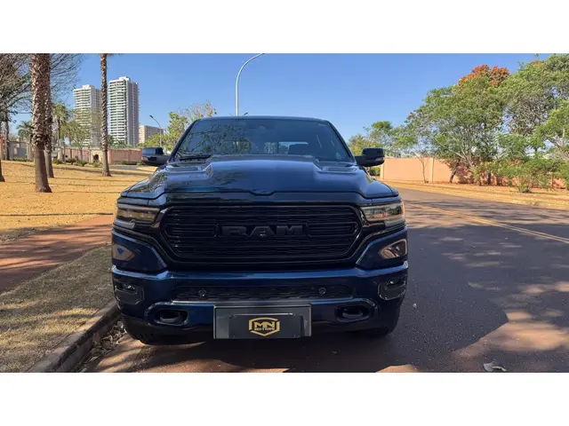 Carro Ram 1500 2024 Limited Night Edition 5.7