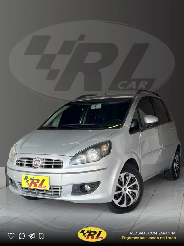 Carro Fiat Idea 2012 Attractive 1.4 8V (Flex)