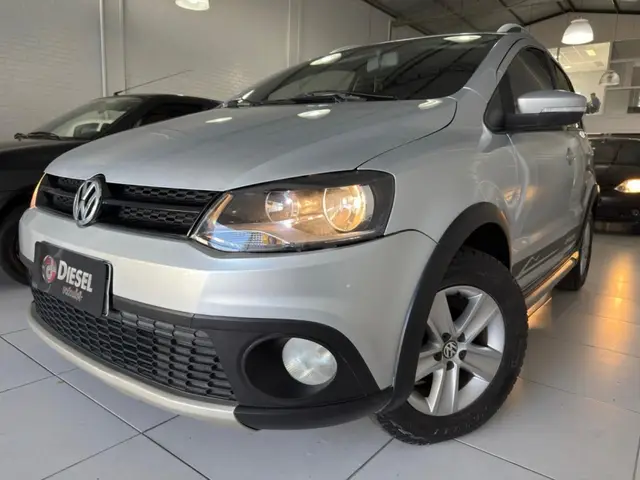 Carro Volkswagen CrossFox 2011 1.6 (Flex)