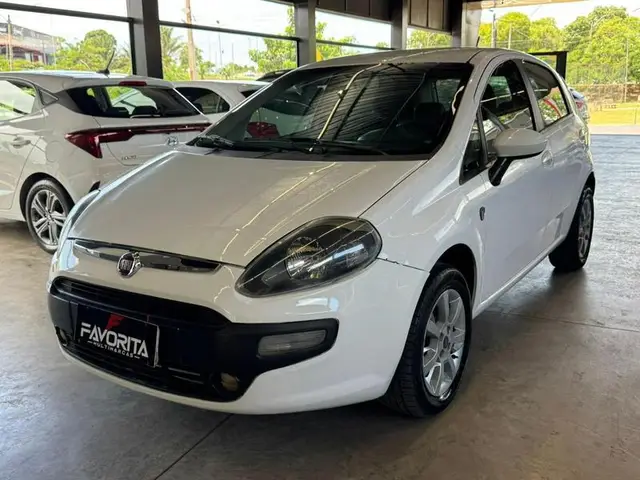 Carro Fiat Punto 2016 Attractive 1.4 (Flex)