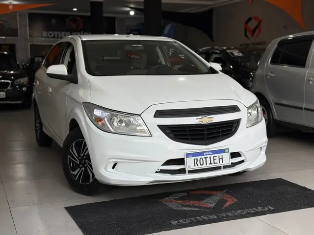 Carro Chevrolet Onix 2015 1.0 LS SPE/4