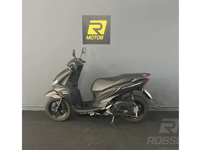 Moto Yamaha Fluo 2025 ABS
