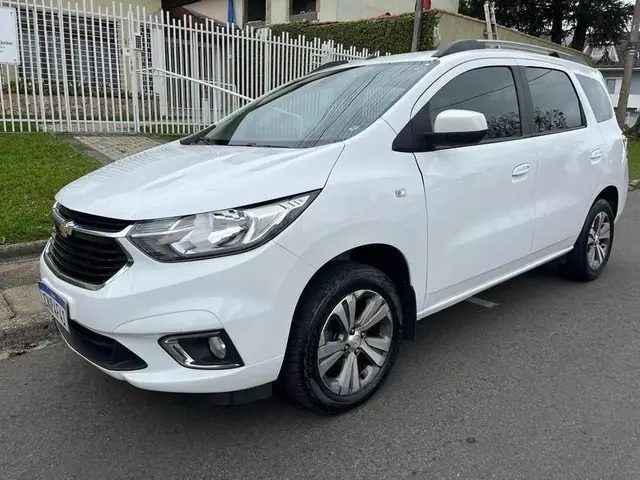 Carro Chevrolet Spin 2023 Premier 1.8 (Aut.)