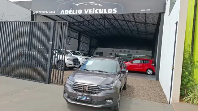 Carro Fiat Strada 2025 Volcano 1.3 Flex 8V CD Aut.