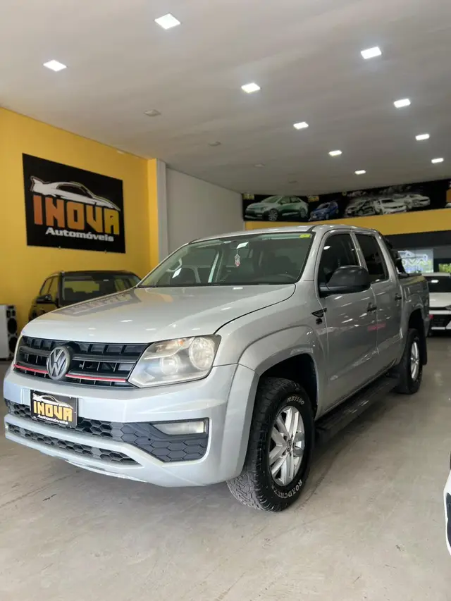 Carro Volkswagen Amarok 2017 2.0 SE 4x4 TDi (Cab Dupla)