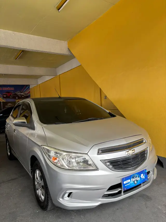 Carro Chevrolet Onix 2015 1.0 LT SPE/4