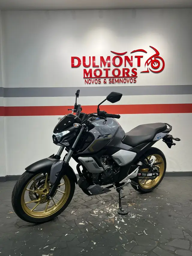Moto Yamaha Fazer FZ15 2026 ABS