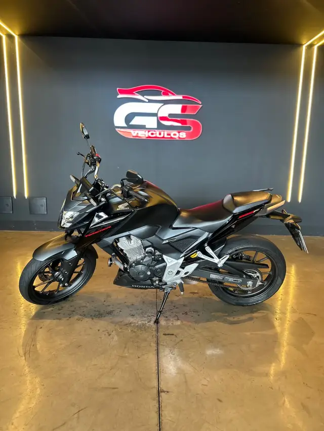 Moto Honda CB 300F Twister 2024 (ABS)