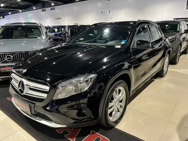 Carro Mercedes-Benz GLA 200 2016 GLA 200 1.6 Advance