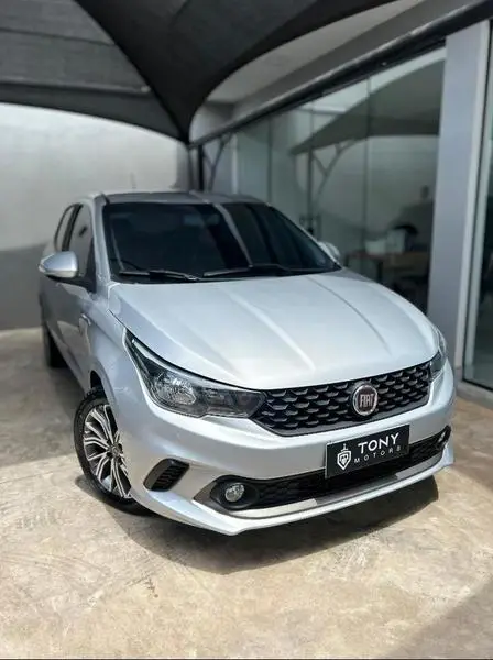 Carro Fiat Argo 2018 Precision 1.8 E.Torq AT6 (Flex)