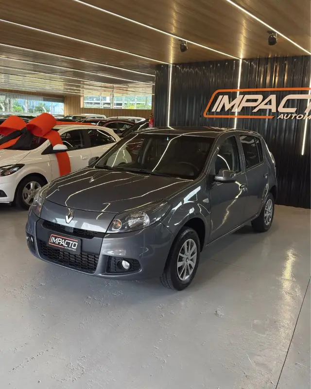 Carro Renault Sandero 2014 Expression 1.0 16V (flex)