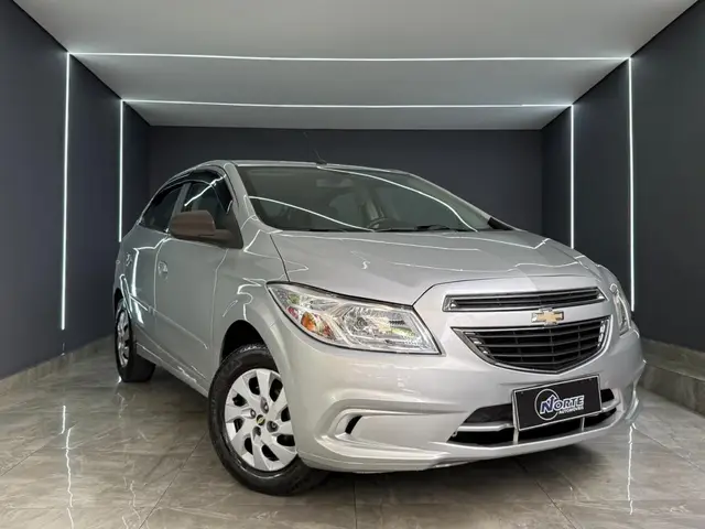 Carro Chevrolet Onix 2015 1.0 LT SPE/4