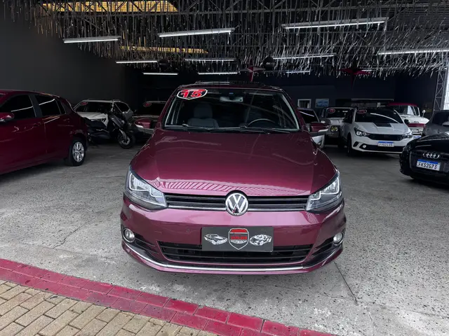 Carro Volkswagen Fox 2015 Highline I-Motion 1.6 16v MSI (Flex)
