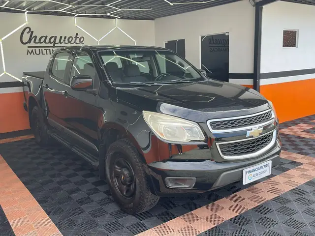 Carro Chevrolet S10 Cabine Dupla 2016 S10 2.8 CTDI LS 4WD (Cabine Dupla)