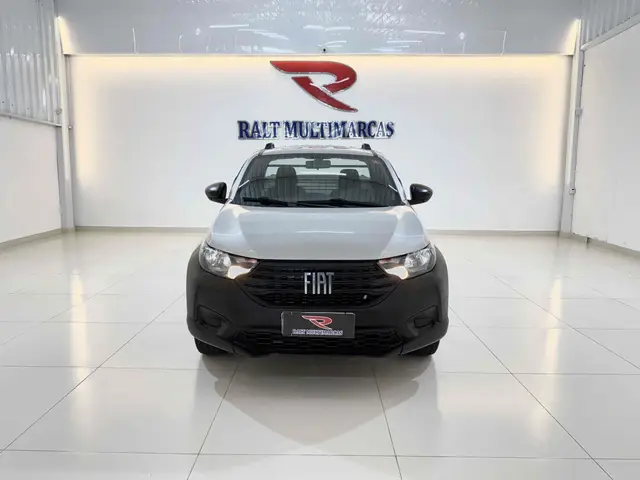 Carro Fiat Strada 2023 Endurance 1.4 Cabine Plus (Flex)