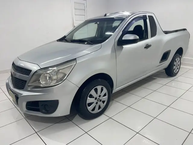 Carro Chevrolet Montana 2014 LS 1.4 (Flex)