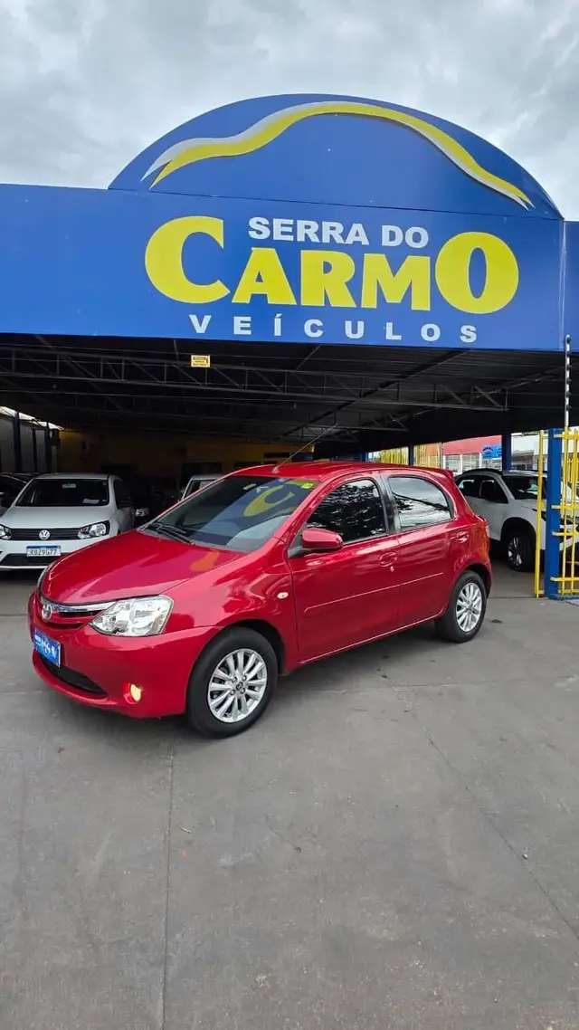 Carro Toyota Etios 2014 XLS 1.5 (Flex)